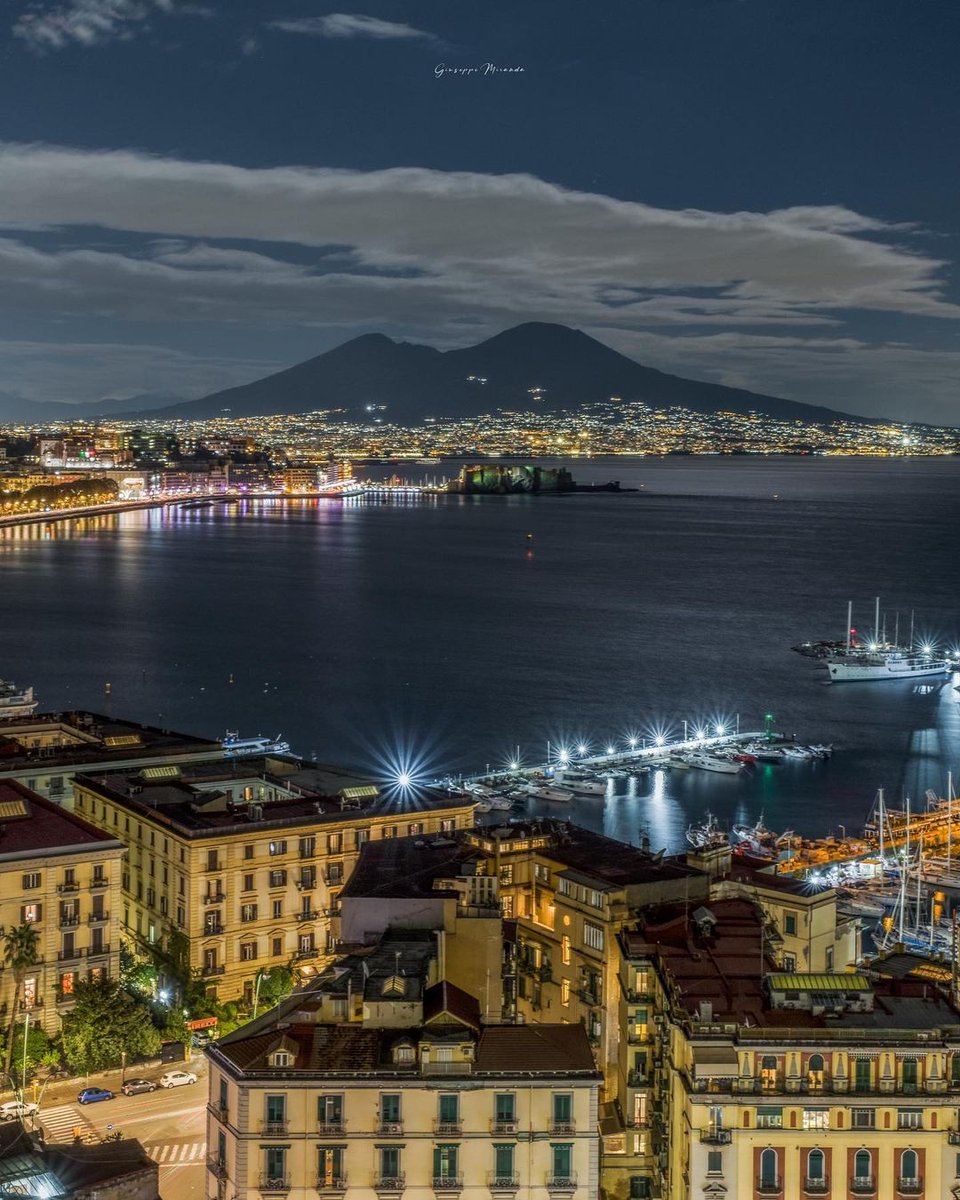 GrandenapoliNA's tweet photo. La poesia senza confini del golfo di Napoli
📷 @ giuseppemirandaph IG https://t.co/ZZ7AIY0BRF