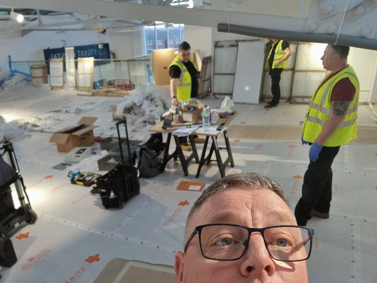 ArmourSystems's tweet photo. It’s #MuseumSelfieDay 🤳 our team are currently at @glassmuseumuk installing ✨ More to come in the next couple of months on this project. https://t.co/oYSyy9Q6lM