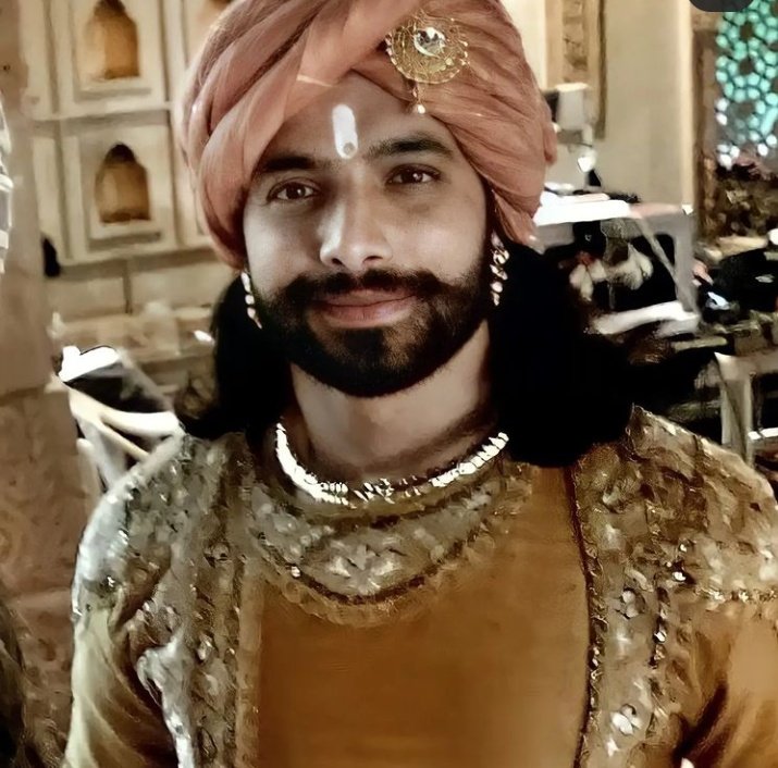 MroceanSharad's tweet photo. @Dpiff_official @ZEE5India I nominate #SharadMalhotra as  #BuxiJagabandhu in #Vidrohi for #BestActorTVseries #dpiffawards2022 #dpiff2022 
His eyes are epitome of all emotions , they can speak tones of things. He acts with his eyes which gives us the feel of his emotions. https://t.co/25OLwIFG7E
