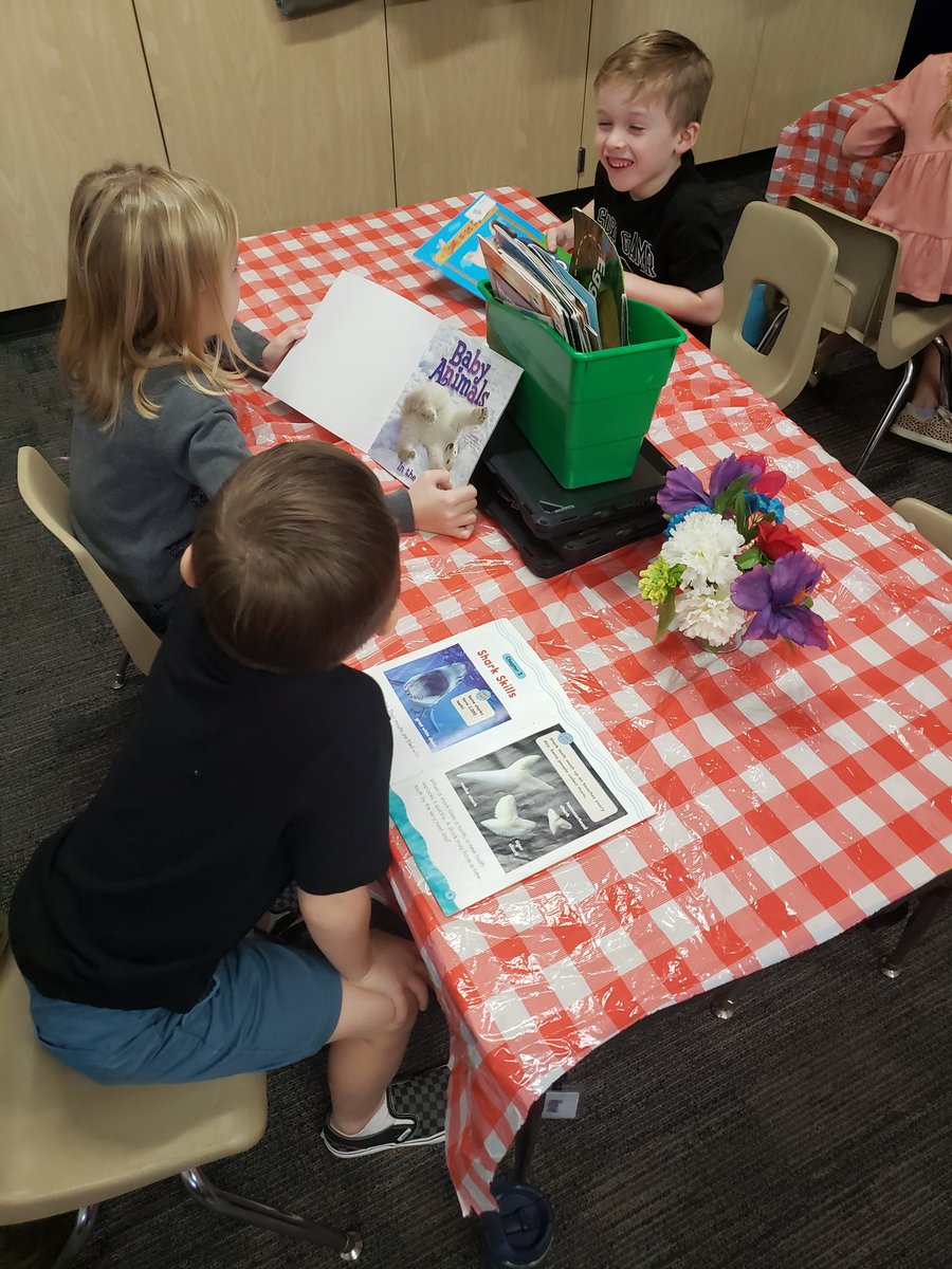 Becky Aleman tweet media