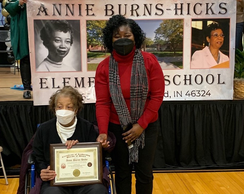 📰 Wickshire Fort Harrison resident, Annie Burns-Hicks, received the honor of having the elementary school she taught at renamed after her, in a tribute to her bravery and contributions. 

Read more in this article by <a href="/wthrcom/">WTHR.com</a>! 
bit.ly/3KnvzPz
#SeniorLiving #Indianapolis