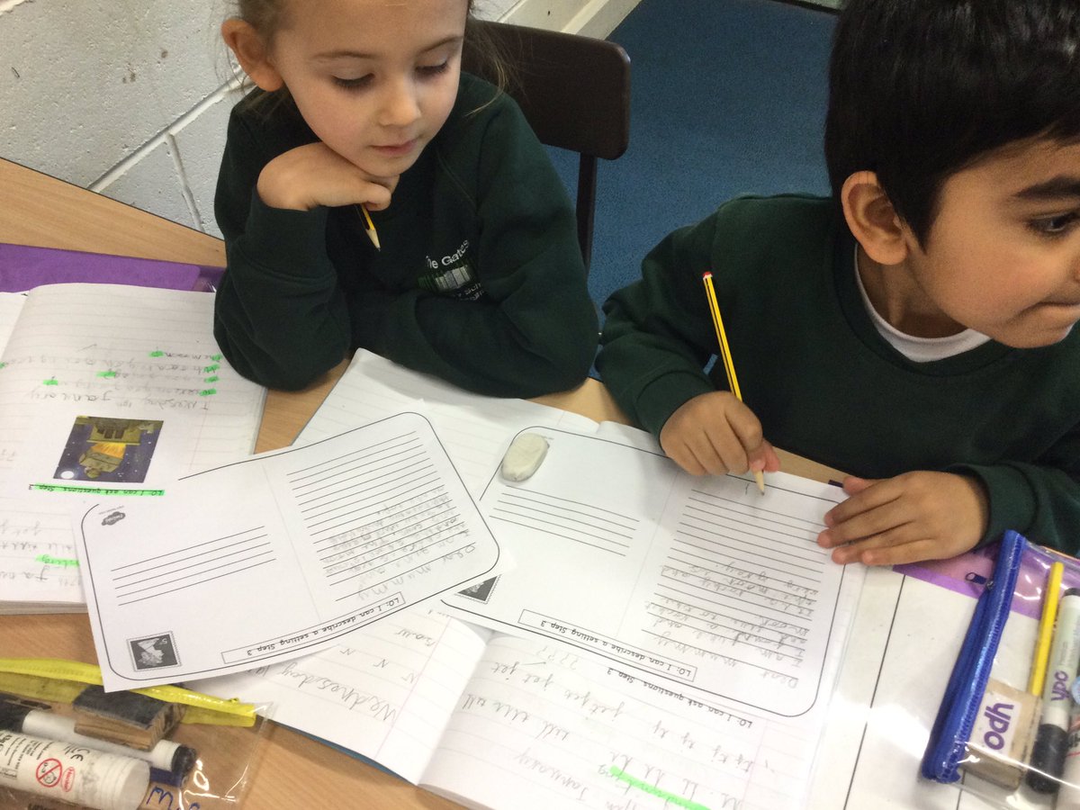 GatesPuffin's tweet photo. Today we wrote a postcard to mummy bear to tell her what it is like on the moon. We were so impressed with the amazing writing from everyone. #WhateverNext #setting #ignitingwriting https://t.co/e2lBmc6dWo