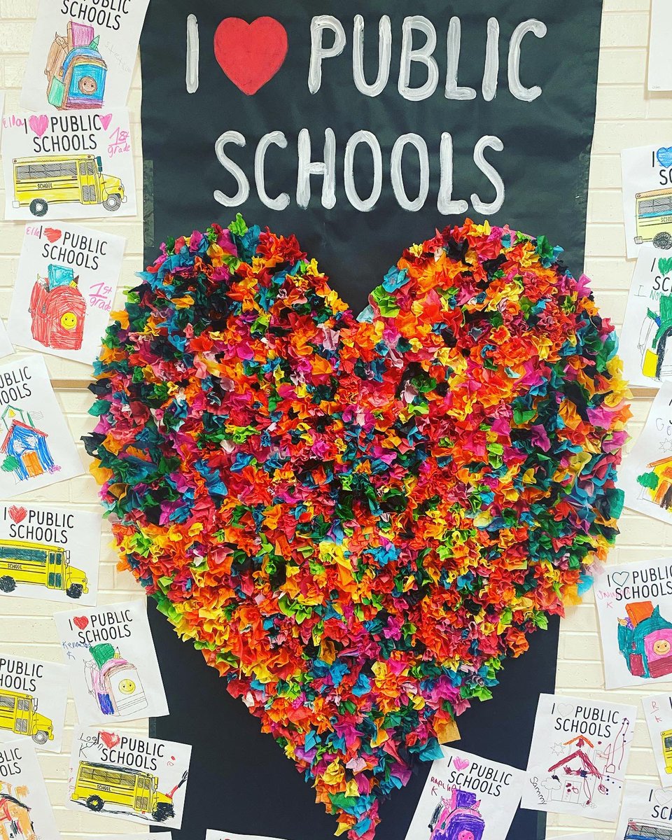 SuziJoyCampBell's tweet photo. I ❤️ public schools day is today and over the past week my k-12 art students worked together to complete this large tissue paper heart to hang in the hallway.  #ilovepublicshools #callawaypublicschools #arteducation @NElovesPS @CPSTogether https://t.co/uFQ8q6Ovr0