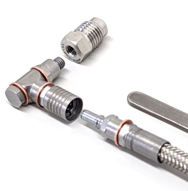 SwissType1's tweet photo. GenSwiss now caries coolant kits containing a hose, quick connect fittings, and adapters for major connection types. #genswiss #cncmachining #aerospacemanufacturing #medicaldevicemanufacturing #tools #cnc #cncmanufacturing #cncmachine #cncmachines #swissmachine https://t.co/6tEticpiaK