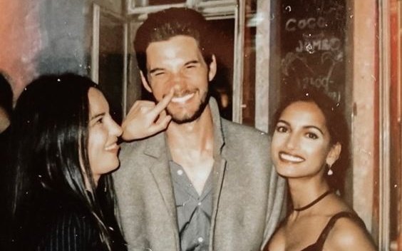 witchofwildisle's tweet photo. polaroid pics of the shadow and bone cast hits different https://t.co/v6xkus1qVm