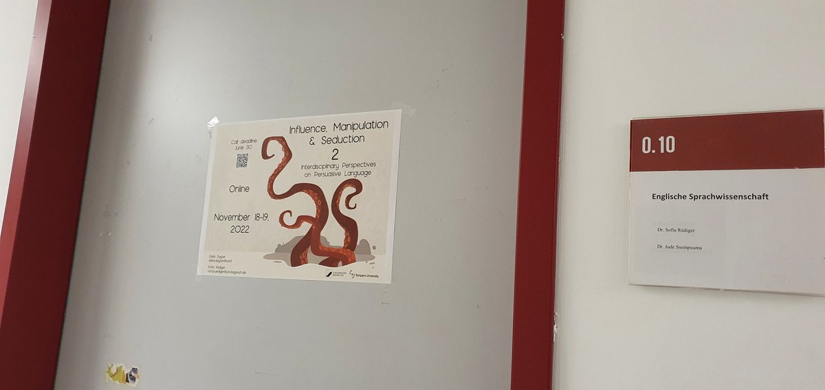 uhlon_dohlenko's tweet photo. Time for some redecorating #LanguageAndPersuasion #SellingSeduction https://t.co/dwRptuRrSI