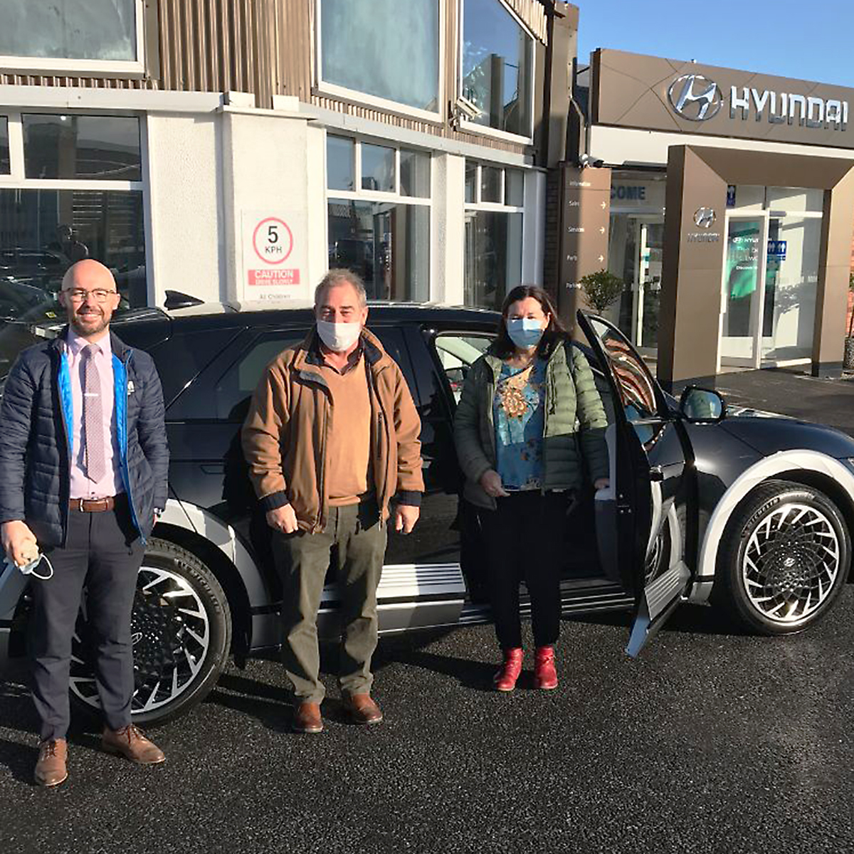 Pat and Jacinta Cantwell were collecting their New 221 Ioniq 5 Premium Plus from Jamie Owens in Michael Lyng Motors Kilkenny.
Power your world. All electric Ioniq 5.
For more information visit us in Carlow or Kilkenny or online at lyngmotors.ie