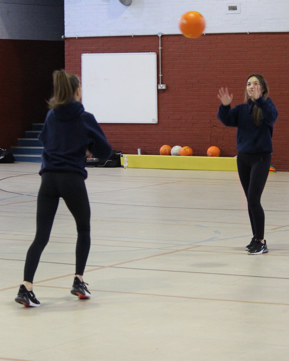 HC_Scotland's tweet photo. #HamiltonPE staff and some of our #HamiltonSeniorSchool learners completed a Netball Coaching Course, delivered by Ann-Marie Treacy from #NetballScotland.  

Our #HamiltonJ6 and #HamiltonS4 classes also received some expert Netball coaching.  

#HamiltonWisdom #HamiltonConfidence https://t.co/cTjXuPR3vz