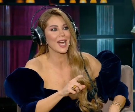 wissamelamirlb's tweet photo. يااااااا بو شادي،،،🗣🎧‼️
ايييييييييه مين،،،🗣🎧⁉️
يا مسكين يا بو شادي شو سمعو تقيل،،،😲‼️
🟪🆘️ انتطروني يوم الجمعة 
بي👈@Fi_maleLBCI 
 ساعة 9:30 مساء على شاشة LBCI 📺 مع الإعلامية👈🌟 Carla Hadad🌟حلقة كتيييير قوية أغاني🎤ورقص💃وضحك😆
 @CarlaHad #LBCI #wea #fimale https://t.co/l2bclydeNQ