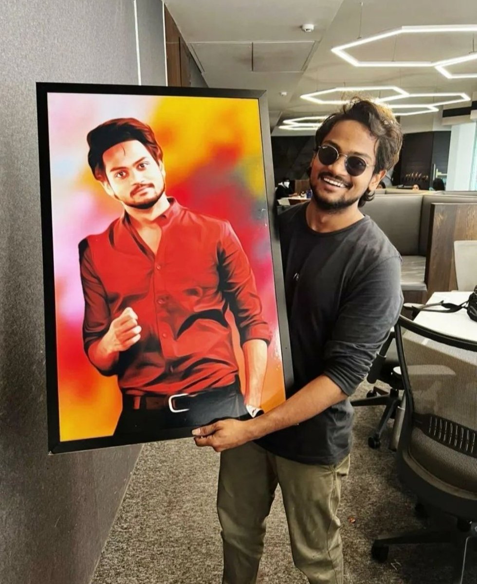 DivyaAnusha8's tweet photo. The difference between ordinary and extraordinary is that little extra
#AgentAnandSantosh
#Shannu https://t.co/Cm2SxdwoGZ