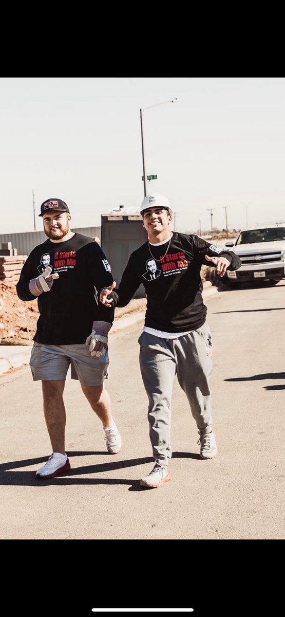 Play_Makerz22's tweet photo. PlayMakerz making big time plays in the community with Habitat for Humanity. Building Houses and Creating Positivity. #WhatsNext https://t.co/bFjfZLV210
