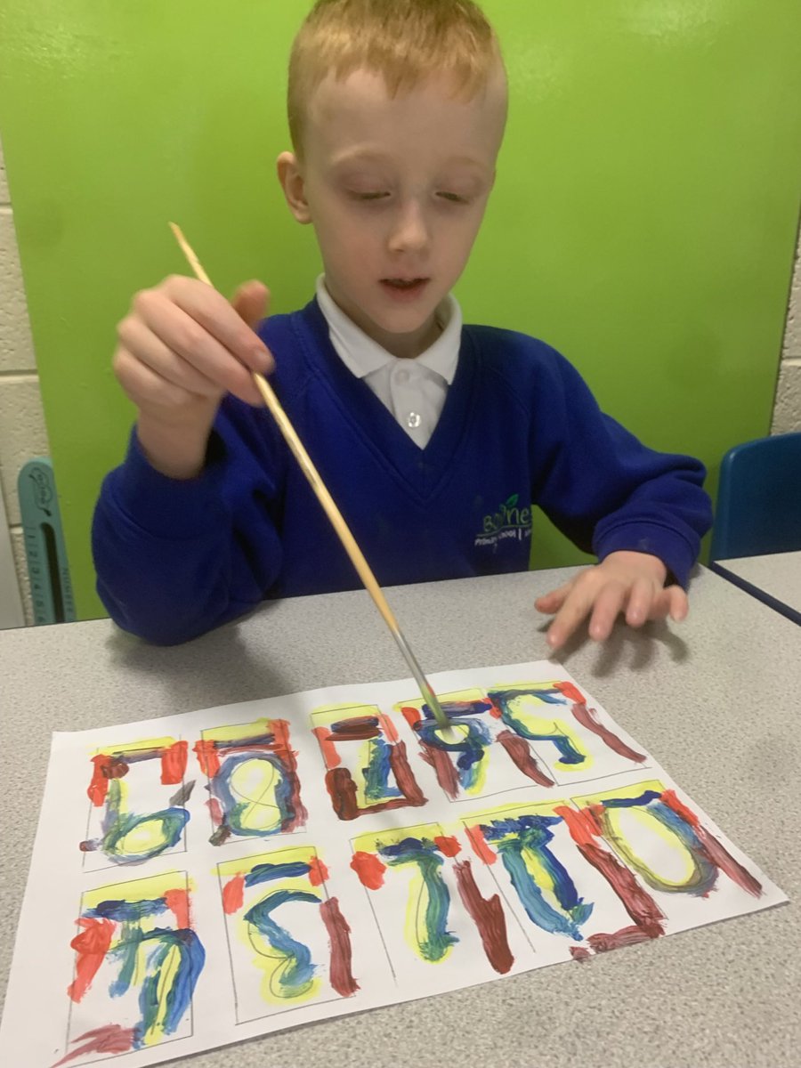MissSmith43's tweet photo. Mixing primary colours to create a number grid.  We have been inspired by Jasper Johns.  🎨 👩‍🎨 👨‍🎨 @Bowness_Primary Bowness_Primary https://t.co/9OdewwTvmy