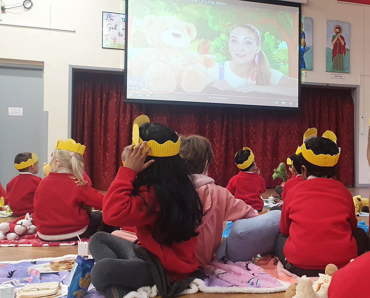 SS Peter and Paul tweet media