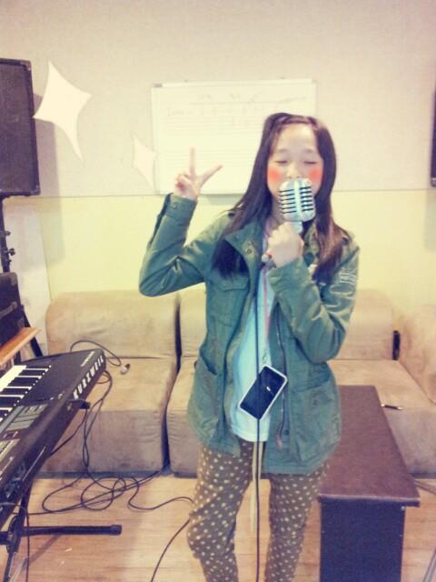 IZFEED's tweet photo. and belated congratulations to @YENA_OFFICIAL on her long awaited solo debut 💖 https://t.co/gKMC8JkN6s
