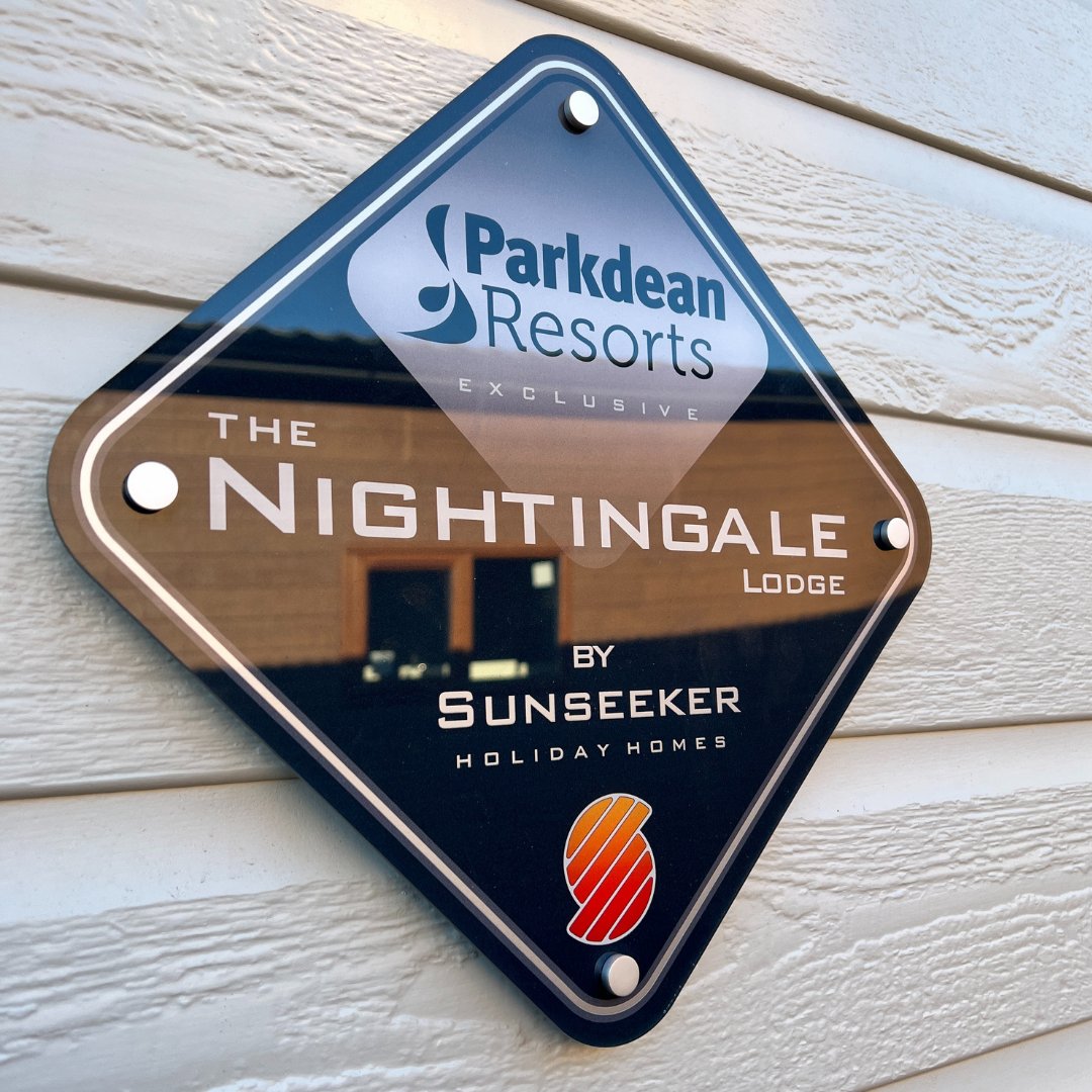 THE EXCLUSIVE NIGHTINGALE LODGE FOR PARK DEAN RESORTS
We were delighted to welcome #ParkDeanResorts today to view, film and photograph their brand new 2 bedroom luxury Nightingale Lodge - exclusively designed by us for their Parks. Here's a sneak peek..... #exclusivelodge