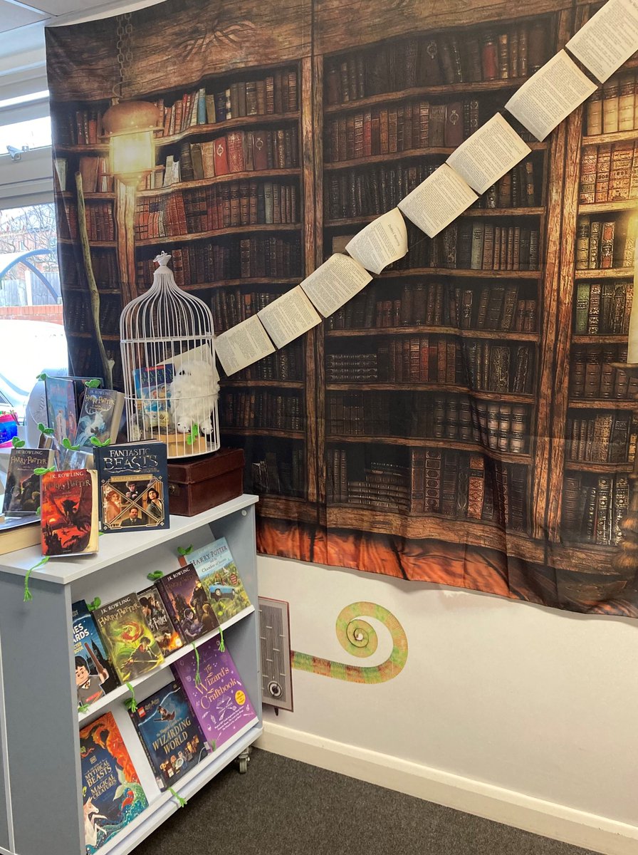 NottsLibraries's tweet photo. At #BinghamLibrary we are celebrating 20 years since the first Harry Potter movie was released with this magical display π β¨
What's your favourite book in the Harry Potter series? π https://t.co/2yURc4xxY8