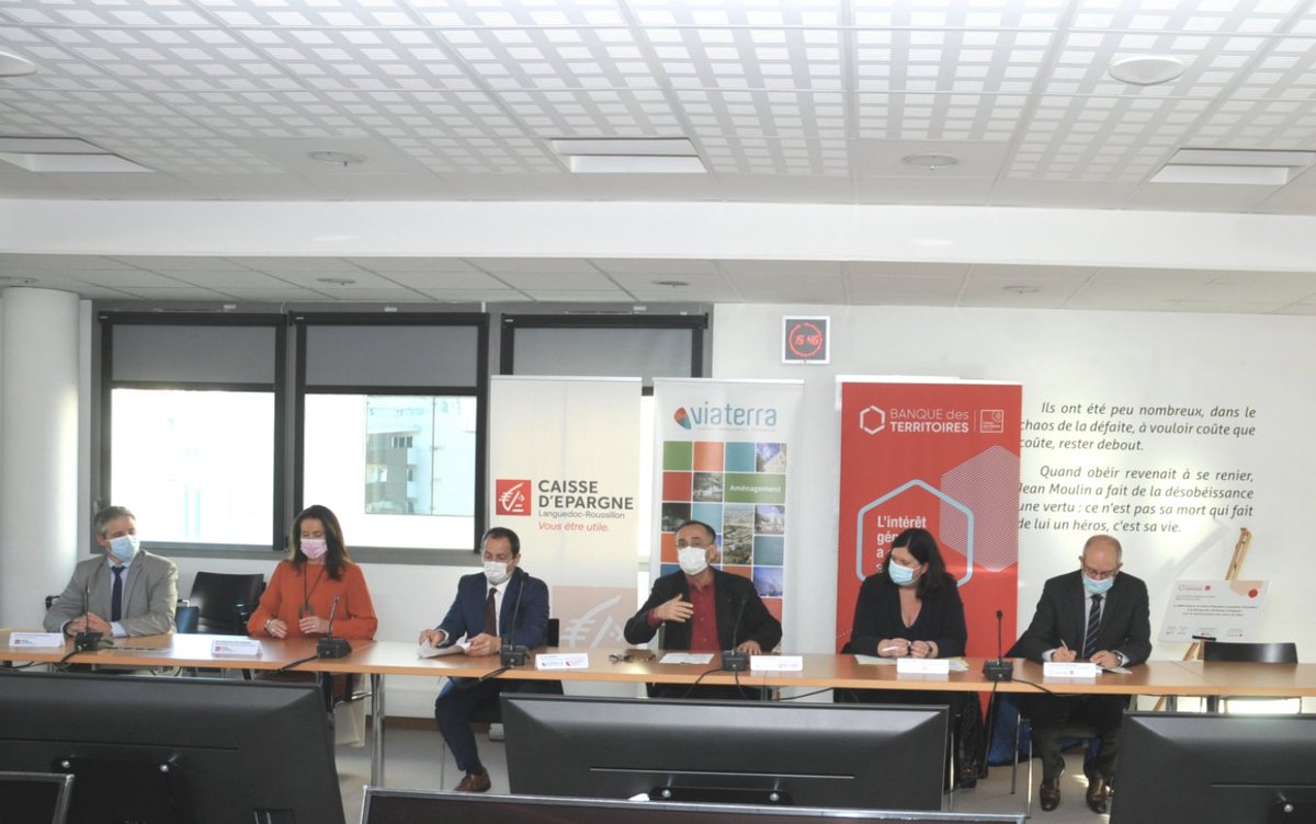 ecom_news's tweet photo. #Béziers : La @Viaterra_sem34, la @CaissepargneLR et la @BanqueDesTerr créent la première SAS Foncière commerciale en #Occitanie pour dynamiser le centre-ville. Explications : https://t.co/yuBgXZ9WbI @VilleDeBeziers @Agglo_Beziers @RobertMenardFR @BdT_Occitanie https://t.co/BYTsuu1fO7