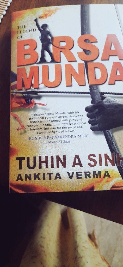 sukanyaiyer2's tweet photo. Congratulations @tuhins 🤝👏 for your another Landmark venture of writing about #BhagwanBirsaMunda who fought the #BritishColonialRule bringing Pol. Freedom & Rights of the Tribals... duly launched by @maha_governor @BSKoshyari ji today @ Rajbhavan. Ty Tuhin for the invitation.. https://t.co/8iuxBYjsuM