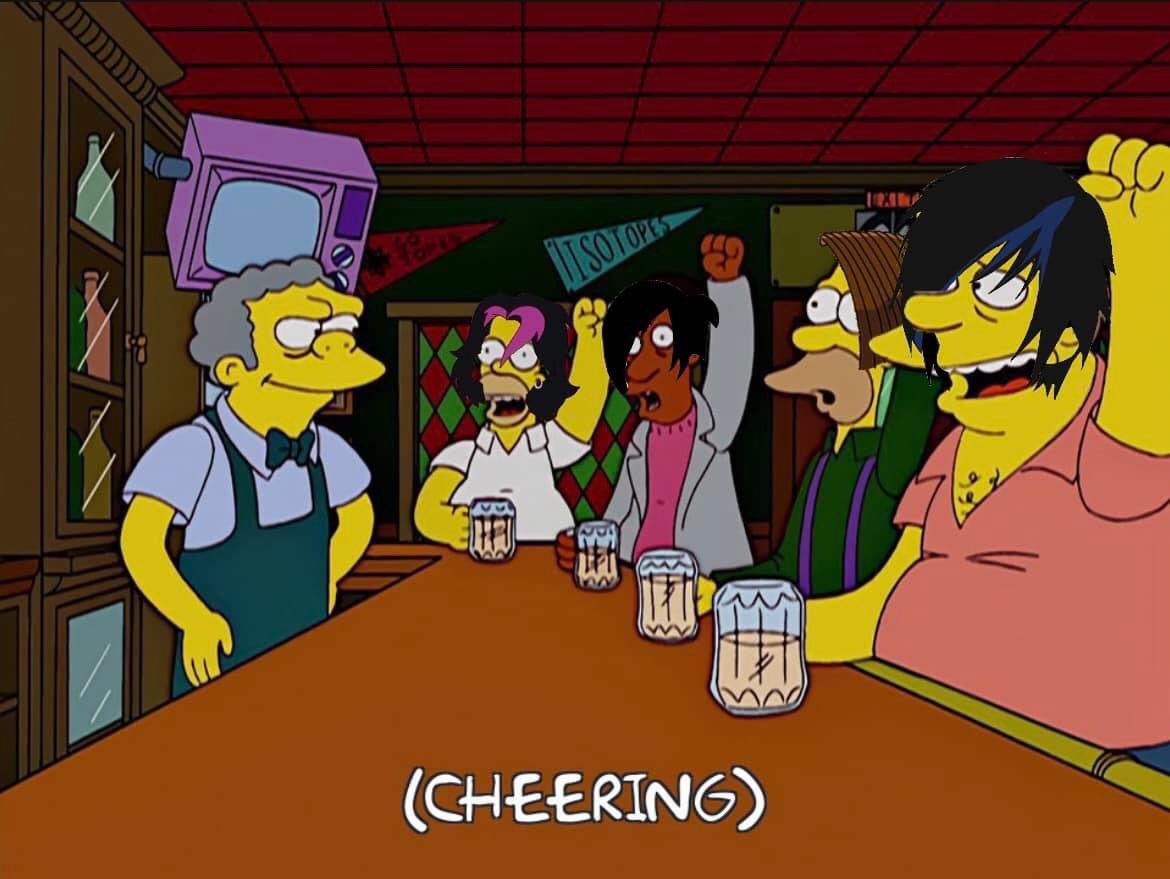 iresimpsonsfans's tweet photo. Trying to convince my friends to get flights to Las Vegas. https://t.co/0TFBIYpgBx