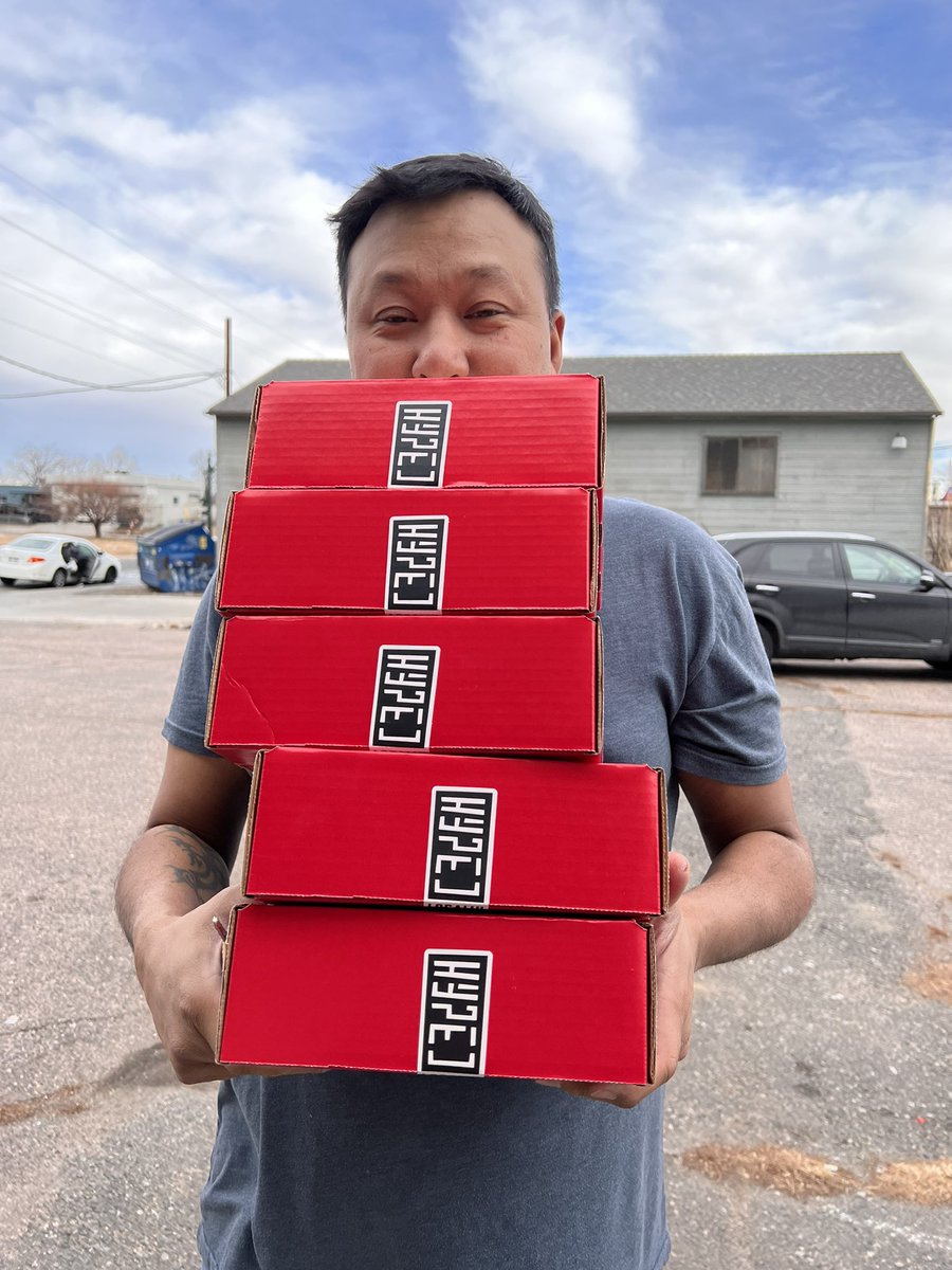 HypedLocally's tweet photo. Yesterday, our CEO sent off our first batch of boxes! #locallyhyped #hypedmovement https://t.co/wBxDBsBxKn