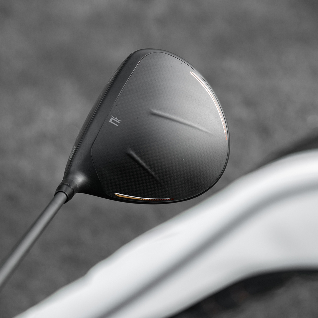 🎁 WIN 🎁 Any of the Brand New Cobra LTDx Golf Drivers 🏌️‍♂️ To Enter 👉 Like, RT, Follow + Tag Your Mates (1 Tag = 1 Entry) 💥 Enter on our IG/FB too! 📲 Winners are drawn from Twitter or IG or FB on 11/02/21.

<a href="/cobragolf/">COBRA Golf</a> <a href="/cobragolfuk/">COBRA Golf UK</a> #ClubhouseGolf #GolfGiveaway