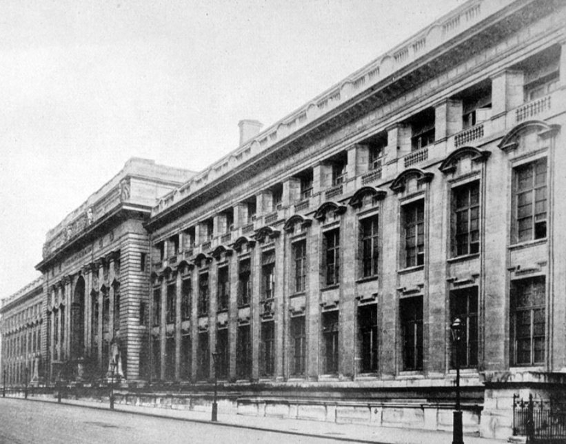 minerrboyy's tweet photo. Since the Royal School of Mines was inaugurated in 1851 it has been my dream to go there, unfortunately i would never be able to go because im poor and i have no opportunities. There you can study earth sciences and engineering! https://t.co/Xj8JjC67Ia