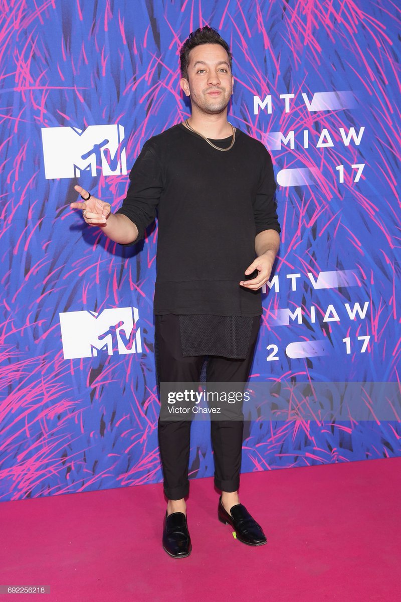 Armas Silenciosas Para Guerras Tranquilas tweet media