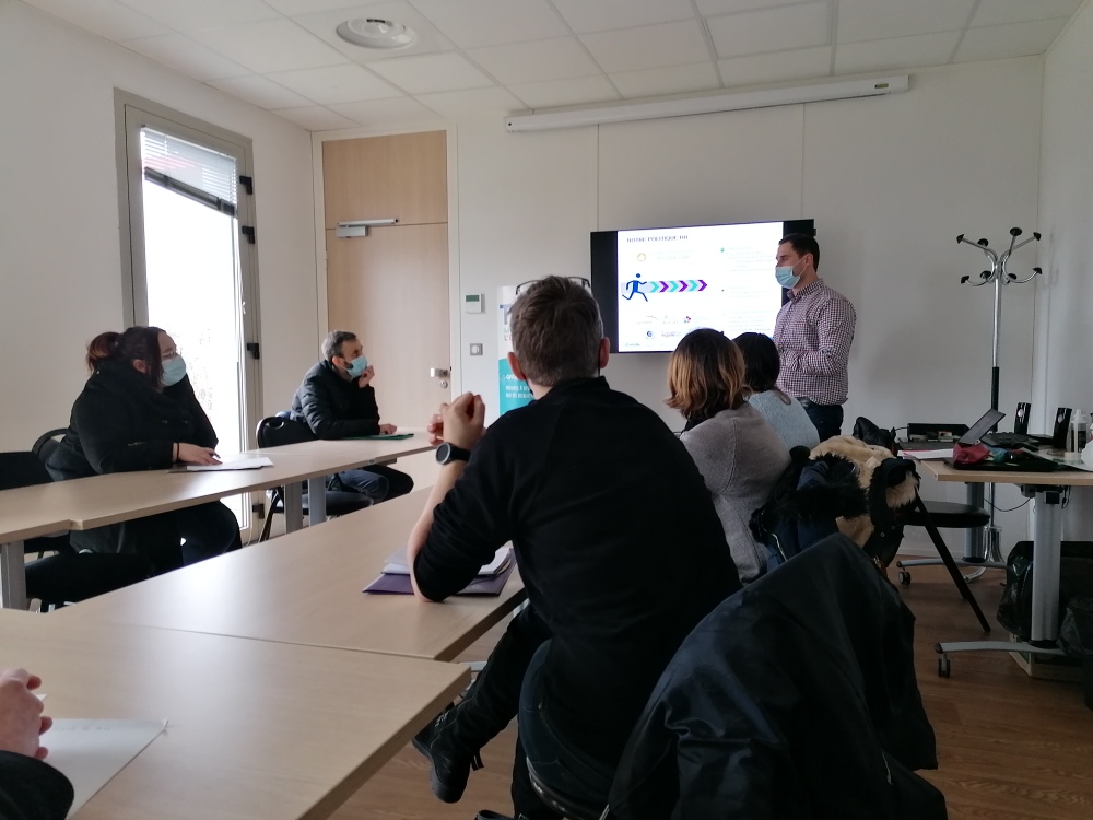 Cédric DELHORBE tweet media