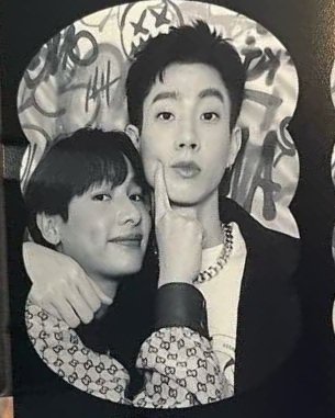 sphyngly_'s tweet photo. i just believe that forever does exist ~ 💚😭 #ออฟกัน https://t.co/L1jVUBD9Sg