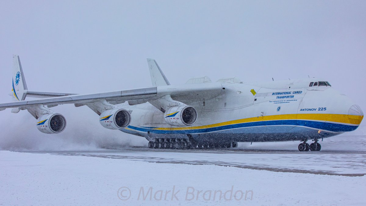 Mark__Brandon's tweet photo. PHOTOS:

Worlds largest plane is here! @AirlinesAntonov @AntonovCompany #A225 taxiing in #Mirabel airport in a snowstorm! What an amazing sight; so happy to be able to see her again! https://t.co/VveqEXATOi