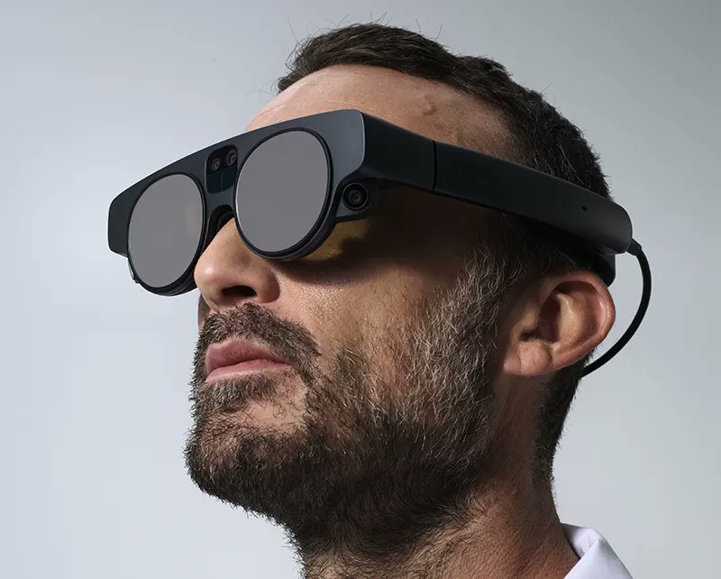MadewMagicLeap's tweet photo. ⚡In healthcare, #AR is making a big difference for medical professionals as they teach and learn, deliver patient care, and ultimately save lives. 🥽

Learn how #augmentedreality in #healthcare can revolutionize patient outcomes right now → https://t.co/lamQCxoI5b #magicleap https://t.co/zrTqDQpOEt