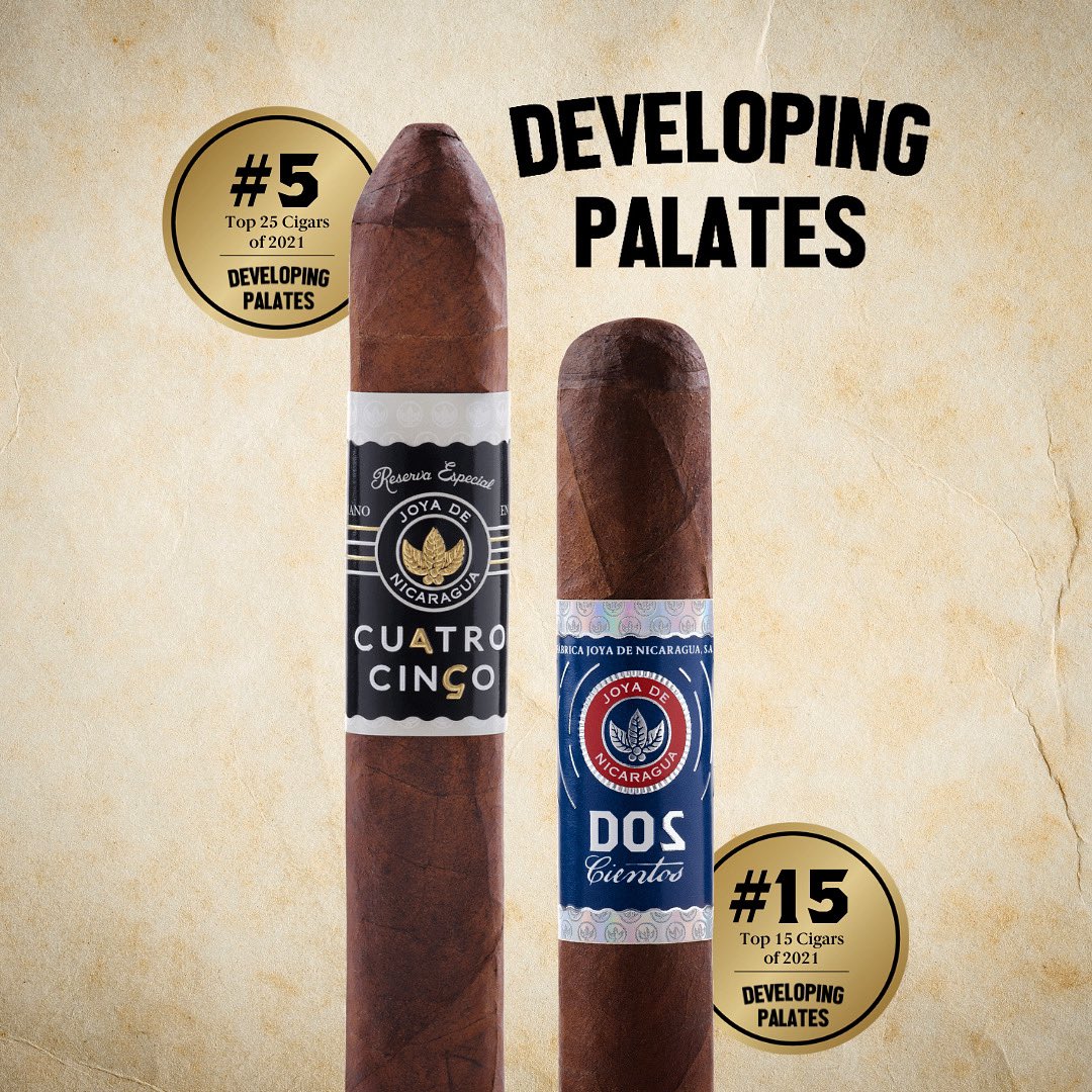 joyacigars's tweet photo. We keep proving that we know what we’re doing🙌🏽💨

#CuatroCinco #EdicionAmericana and our beloved #DosCientos made it to the @developing_palates Top 25 #Cigars of 2021✨ Thank you for this amazing recognition amigos.

#JoyaDeNicaragua https://t.co/P1Dm3ThzGv