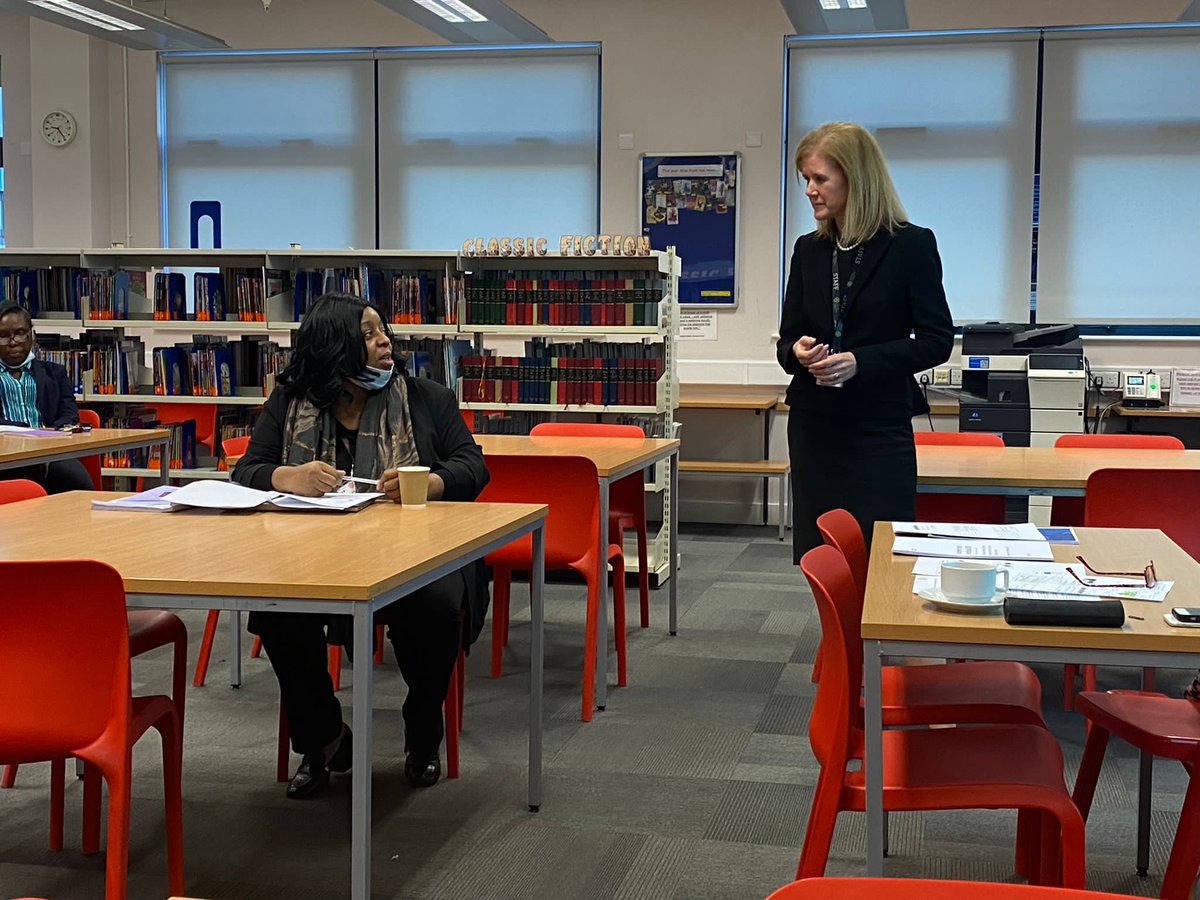 njabbar6's tweet photo. Many thanks to our CEO ⁦@CathyBa60984368⁩ for delivering today’s leadership session on Governance, Importance of Working  in Partnership &amp; Accountability. Thank you for sharing your personal journey to CEO. ⁦@TSLTChalkHills⁩ ⁦@_TSLT⁩ #cpdwednesday https://t.co/8eR8Riz1CU