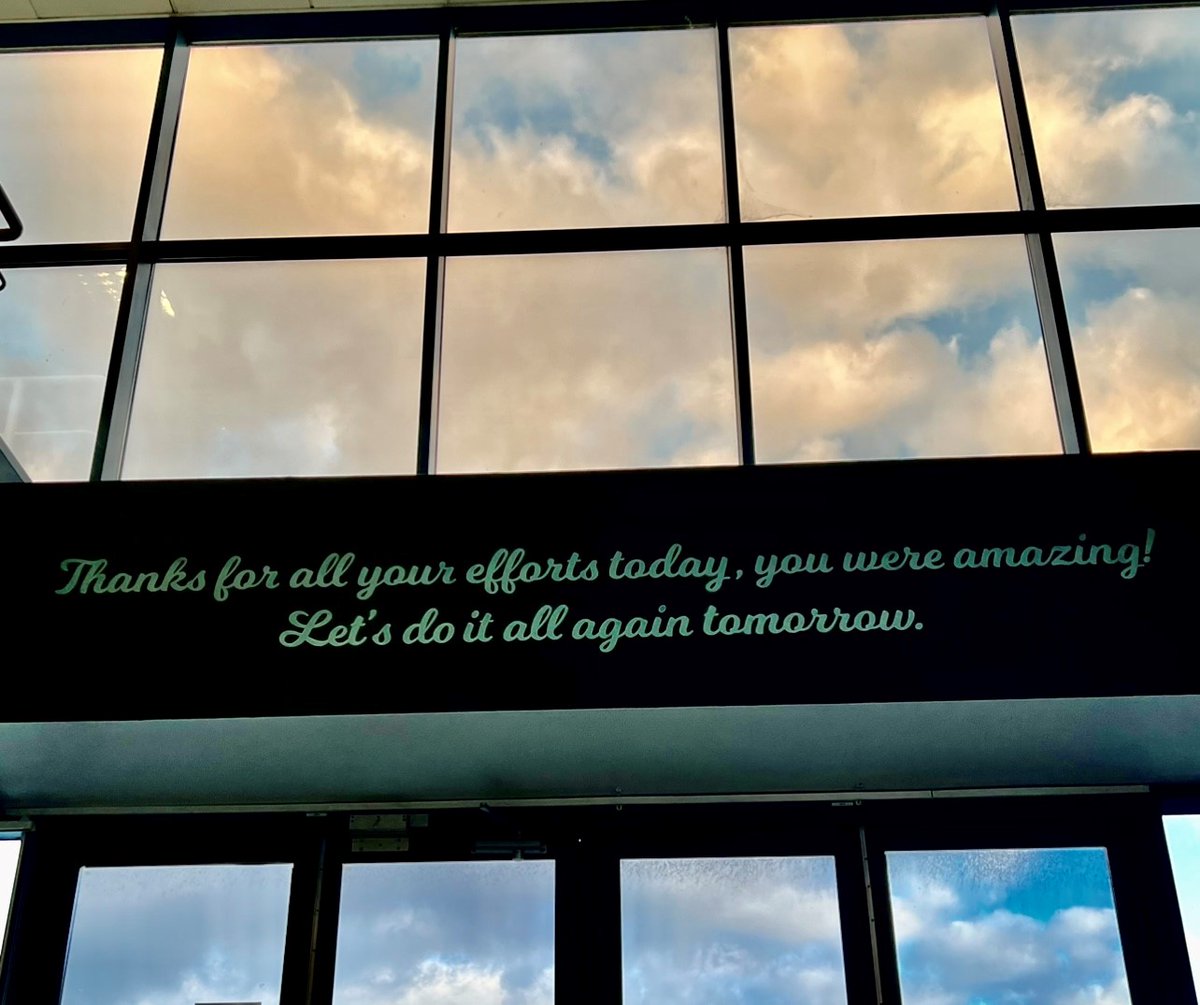 DelgaLabels's tweet photo. It's important to remind people how valuable they are to your business.
Our staff will always be reminded of their value as they leave the office every evening.
After all, it's the people who make the business what it is.
#PeopleMatter #TeamWork #ValueYourTeam https://t.co/hZIWWm0xiU