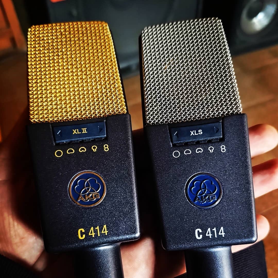 Which #AKGC414 microphone do you have in your recording toolkit? No wrong answer, of course! ✨🎙 📷 IG pp_ruvalcaba