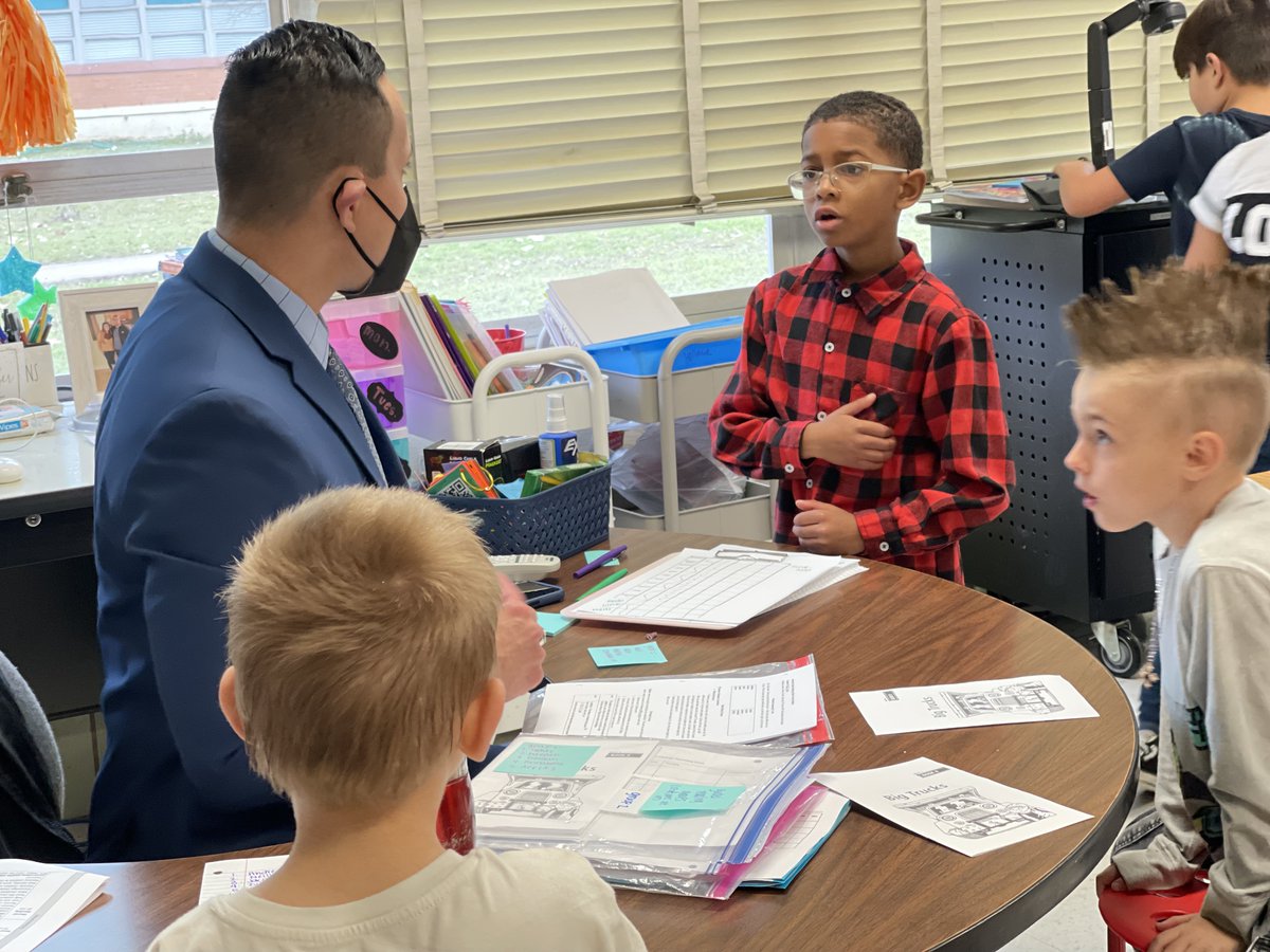 All hands on deck in Seguin ISD! Administrators and Central Office staff are lending a hand on campuses across the district. Dr. Gutierrez is substituting in a second grade classroom at <a href="/JeffersonAveES/">Jefferson Elementary</a>. #1Heart1Seguin