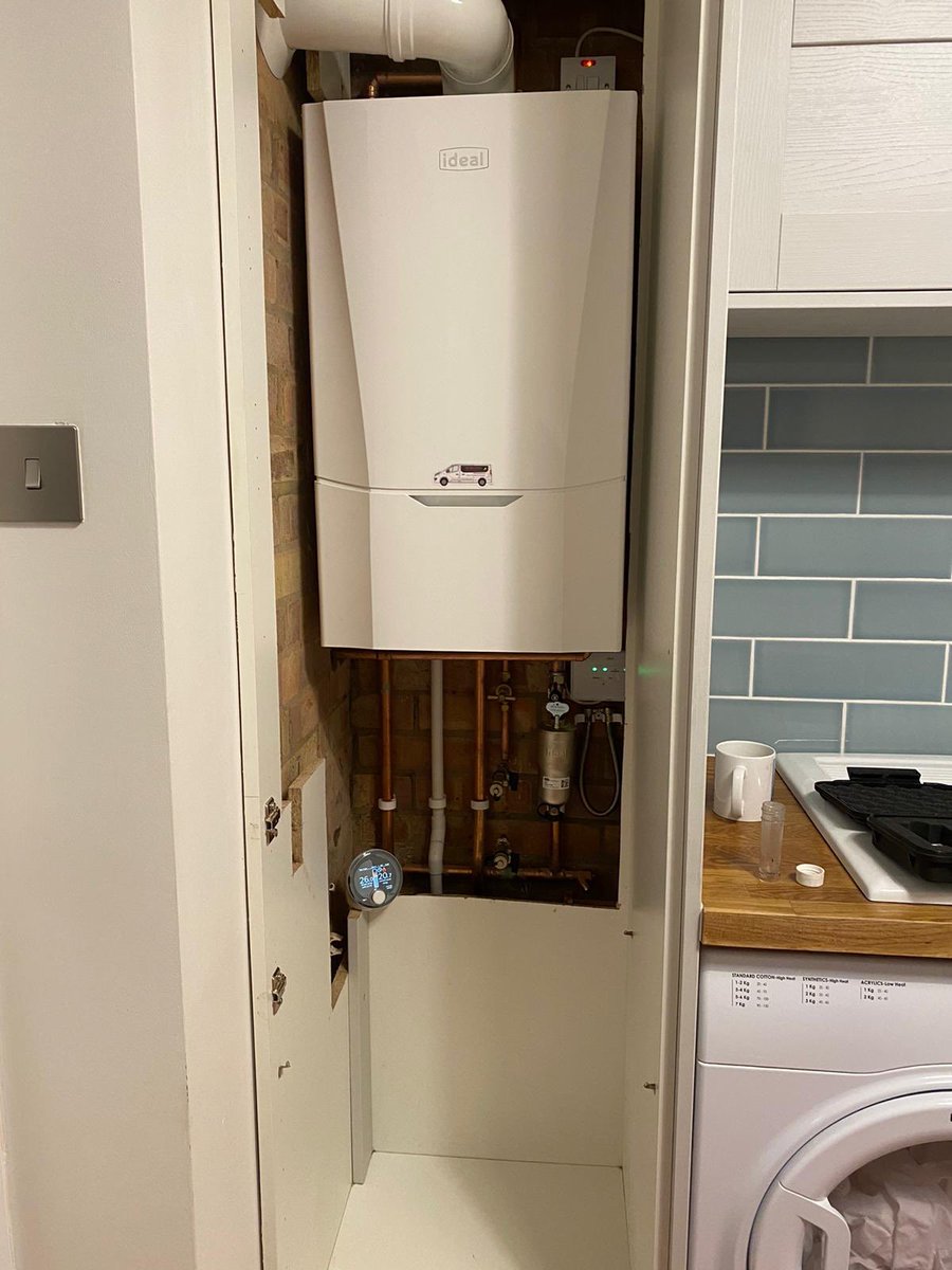 Ideal_NardiaJ's tweet photo. Keep them coming @idealheating🥳👌🏻🥰😍😍😍 we love to see it!  #beautifulinstalls #maxmaxmax https://t.co/ELPT9mbNpq