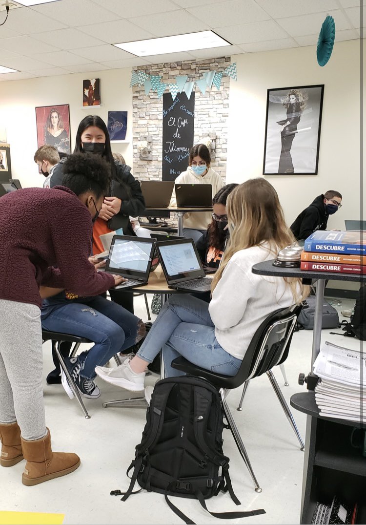 srawheattabbhs's tweet photo. You know you’ve done something right when your kids ask the sub to send you pictures of them to prove they are working hard!!! LOVE them! #teachersloveceline @RiceThatRuns @TabbHSTigers #totaltabb https://t.co/VMcua70Bc5