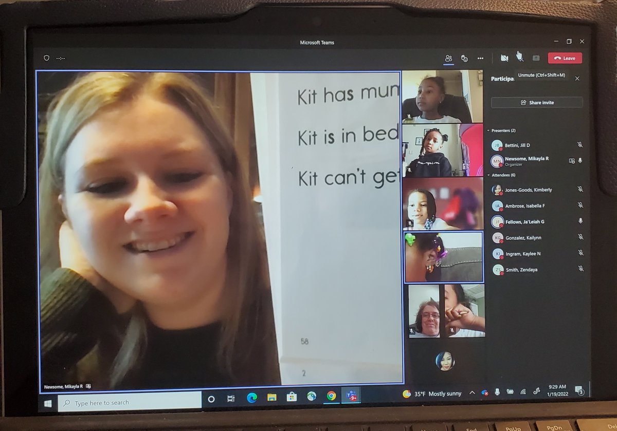 SumnerSeahawks's tweet photo. Sumner Seahawks soaring during remote learning! #sumnerseahawks #learningtakesyouplaces https://t.co/pp9xR8CjtH