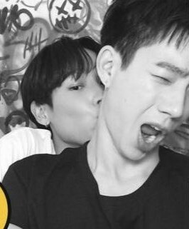 onlyATPATP's tweet photo. จากวันนั้นจนวันนี้ ผ่านมาหมื่นปี คอพี่ก็ยังเป็นของหนู 😙

#ออฟกัน https://t.co/1mjsdxYLyG