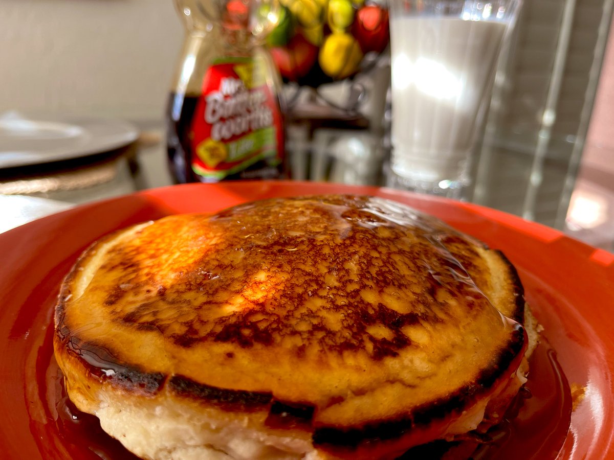 timgloriaa's tweet photo. Baby Back Ribs on the grill, 
So… PANCAKES!! https://t.co/wwvARcd3We