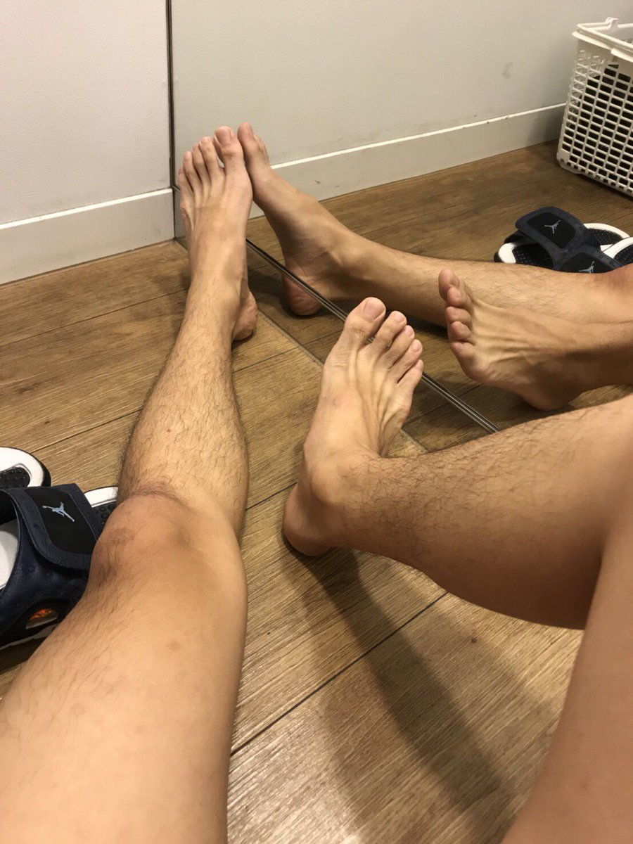 djsjs66014075's tweet photo. 来舔脚 #聊骚 #文爱 #口交 #足控 #直男 #裸聊 #帅哥 #大屌 #肉棒 #反差 #帅哥飞机 #脚控 https://t.co/nyXeRhWMjw