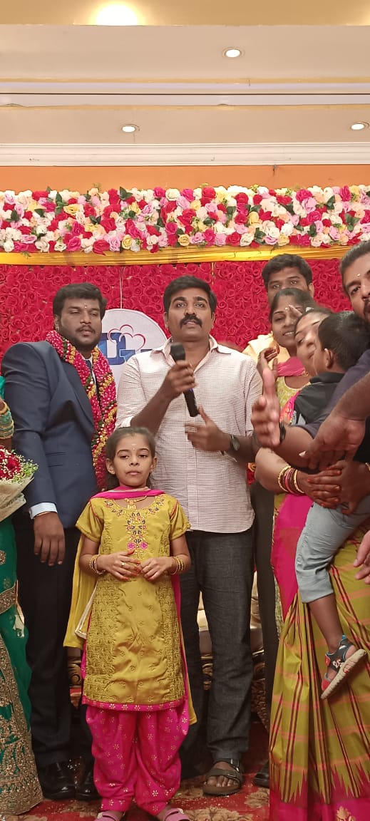 SathishVSP_offl's tweet photo. Sethu Anna va pathachi
Love U Sethu na❤️
@VijaySethuOffl @MakkalSelvanFC 
@kumaran_VSP @Bulletvikki 
@Suganji3 https://t.co/6y4znizBwa