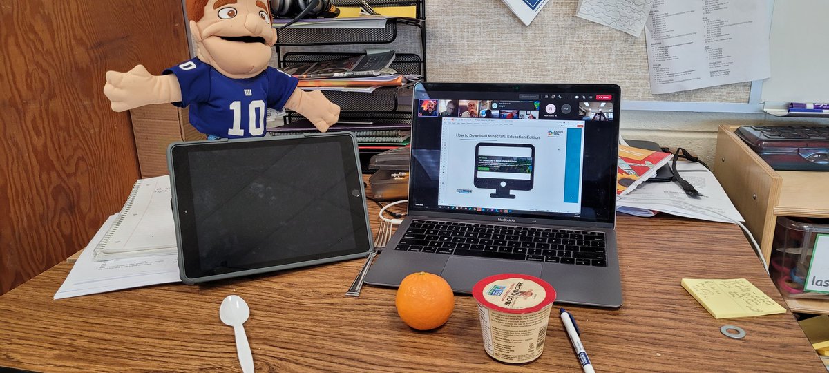 CP_STEAMLab's tweet image. What&apos;s for lunch? Leftovers with a side of #A2BMinecraft teacher training! #MinecraftEDU