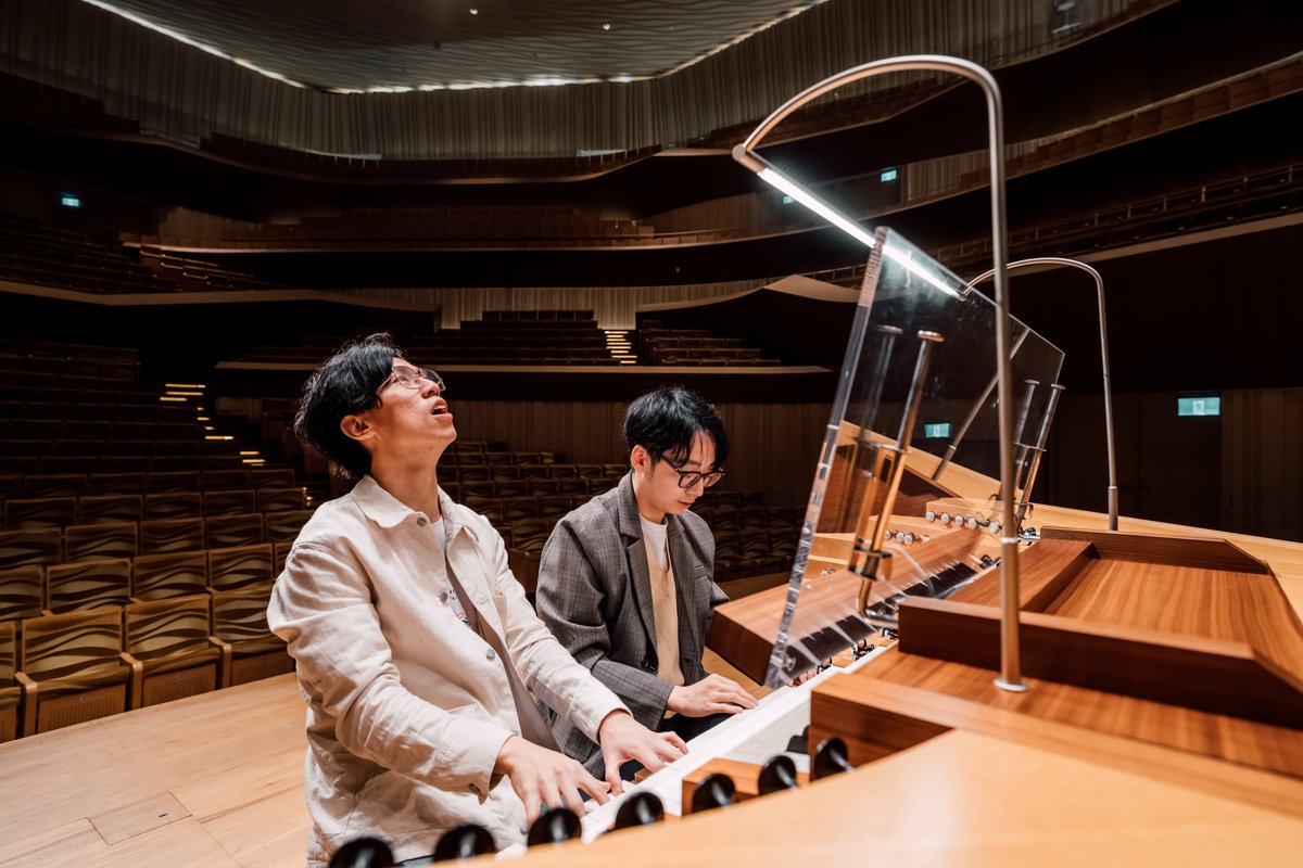 TwoSet Violin tweet media