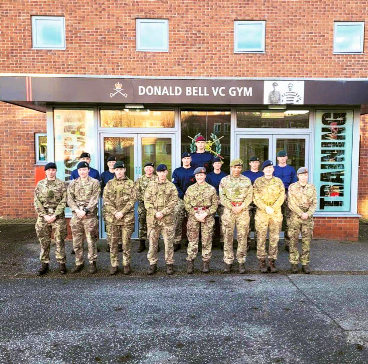 We simply don’t have enough female Physical Training Instructors at the College so we went out to find some from the @field_army ! Thanks the the NCOs from @ArmyintheNorth who turned up to our briefing day and thanks to Fox Company & @RAPTC_Official for running it 🦊 🏋️‍♀️ 💪🏼