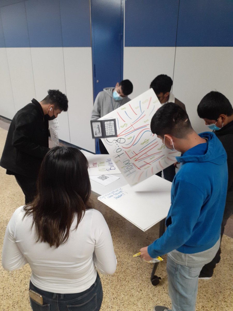 AldineHS_AISD's tweet photo. Detention is not a consequence, it is an opportunity of reflective service. They are also participating in English and Social Studies tutorials with the teachers hosting our family night.
Stayed✅
Serving✅
Solutions with resolution✅
#FamilyNight #TheyStayed #LessonsLearned https://t.co/BJZzRGvvNg