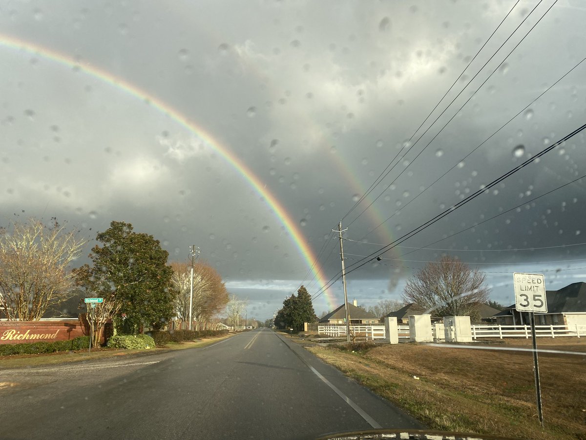 West Mobile double rainbow. <a href="/spann/">James Spann</a> <a href="/AlanSealls/">Alan Sealls</a> #Phenomenon #scienceteacher