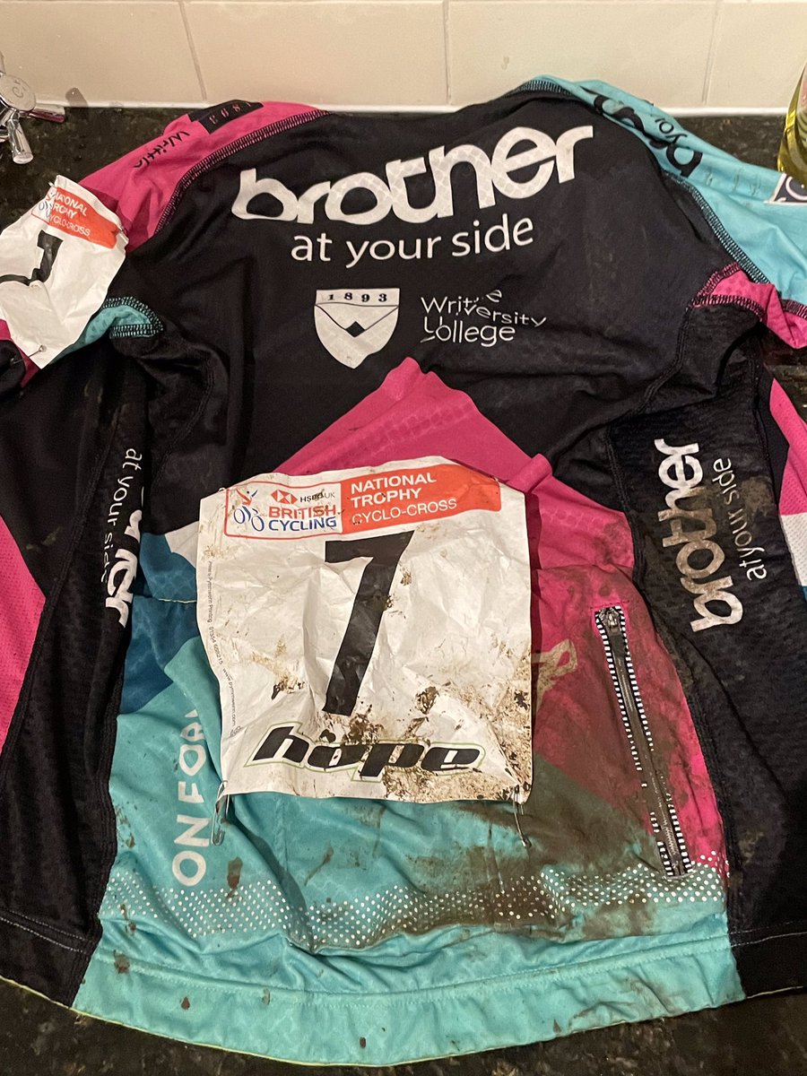 Hope Inglis tweet media