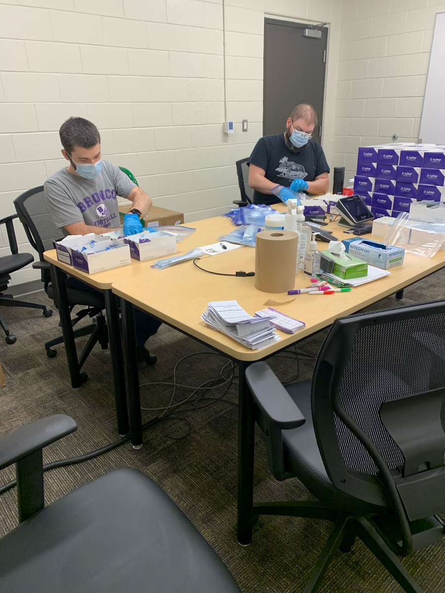 KPDSB_Schools's tweet photo. Here at KPDSB, we are grateful for our amazing staff and all that they do each day for our students.  Today we would like to thank our custodial and maintenance staff.  When our first shipment of rapid tests arrived, they needed to be repackaged before they could be distributed. https://t.co/e6hCBMsb8x